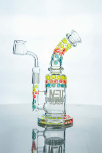 NEU Concentrate Rig Honeycomb UV Glow in the Dark 8″