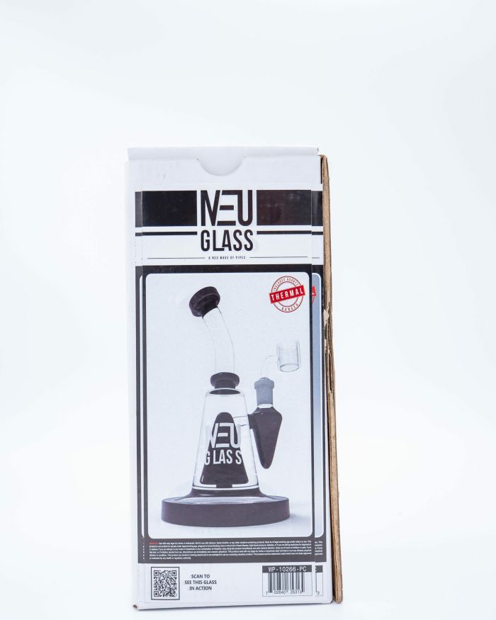 NEU Concentrate Rig Pyramid (8″)