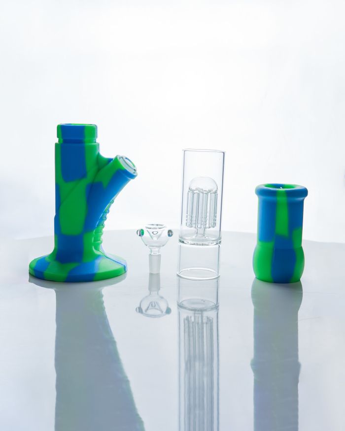 NEU Silicone Water Pipe 15″