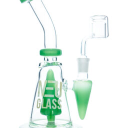 NEU Concentrate Rig Pyramid (8″)